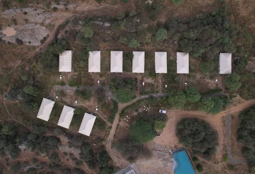 בית מלון כפרי Chandraprabha Resort   Jawai