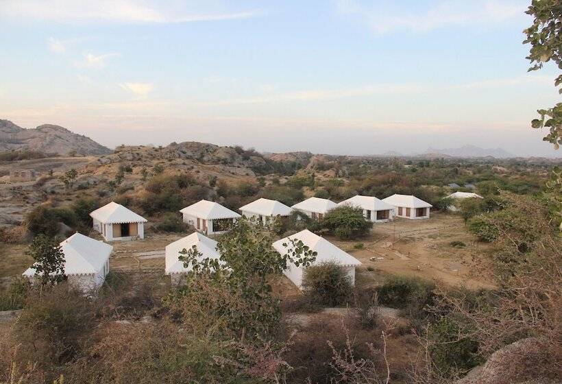 בית מלון כפרי Chandraprabha Resort   Jawai