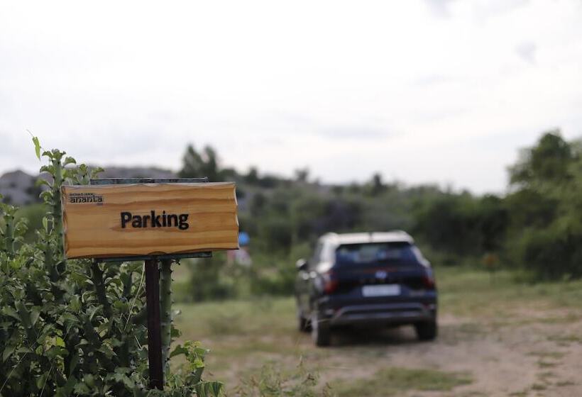 בית מלון כפרי Chandraprabha Resort   Jawai