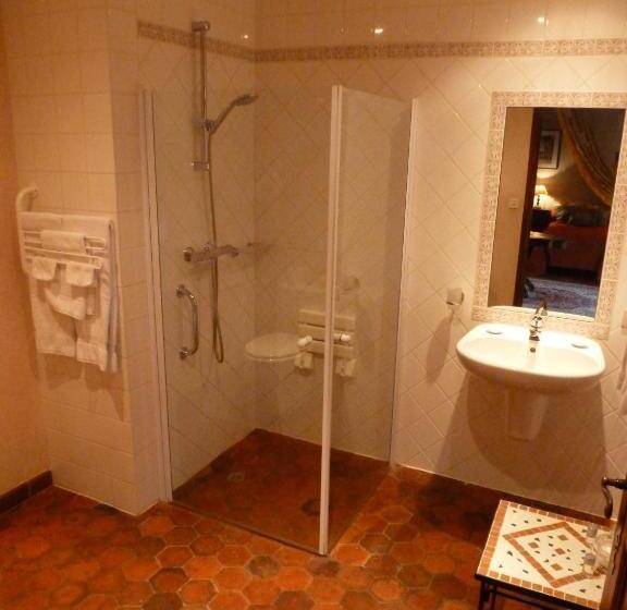 בית מלון כפרי Chateau De Ribourdin