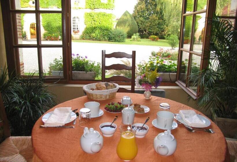 בית מלון כפרי Chateau De Ribourdin