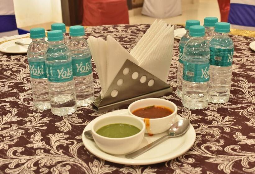 Отель Comfort Inn Lakhimpur