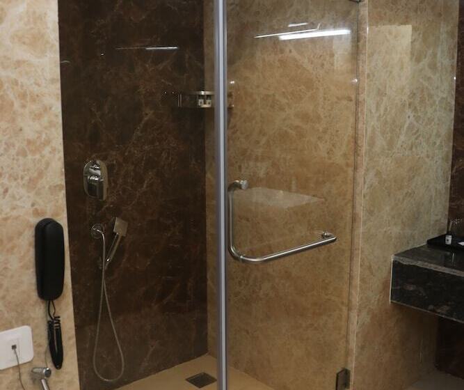 Отель Comfort Inn Lakhimpur