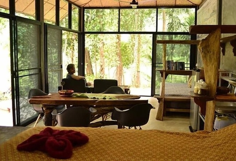 בית מלון כפרי Ecologic Thailand