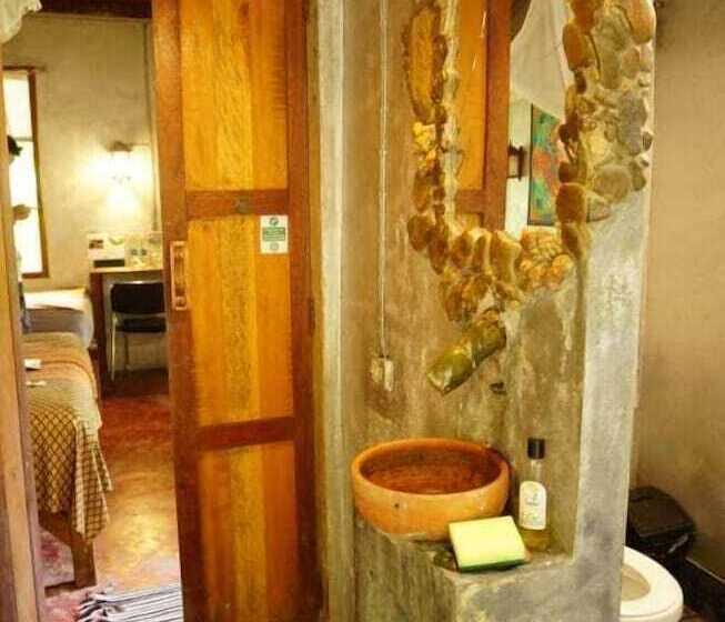 בית מלון כפרי Ecologic Thailand