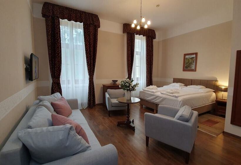 Hotel Főnix Wellness Resort