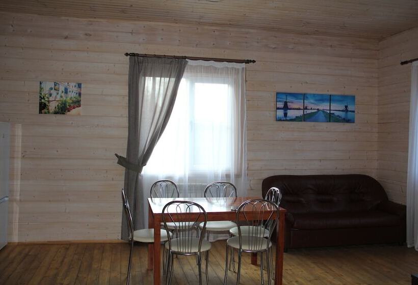 هتل Forest Estate Lesnye Polyany