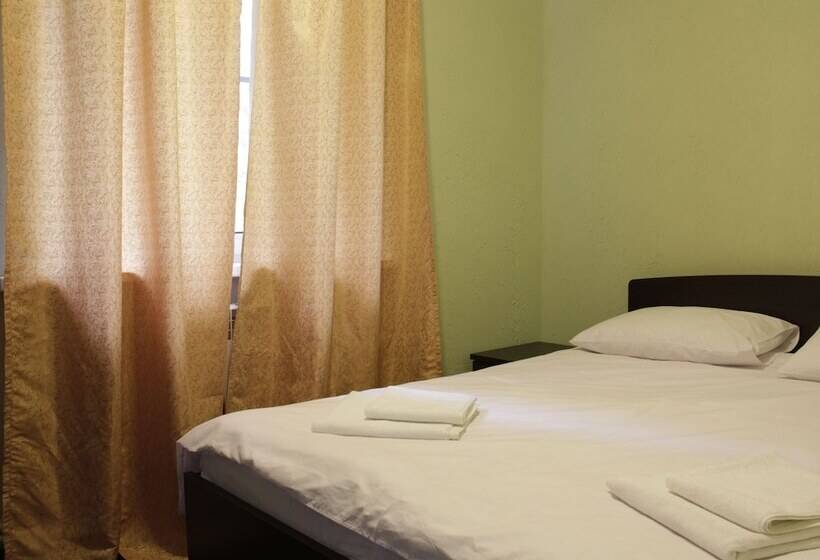 هتل Forest Estate Lesnye Polyany