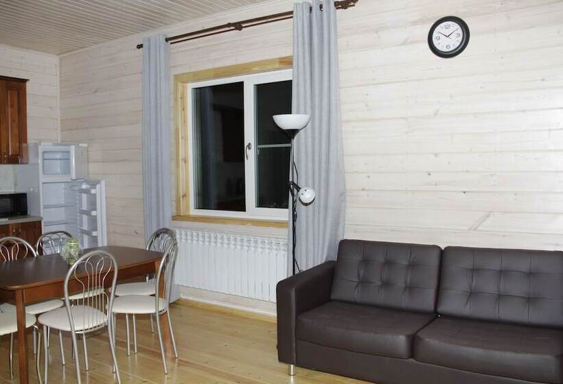 هتل Forest Estate Lesnye Polyany