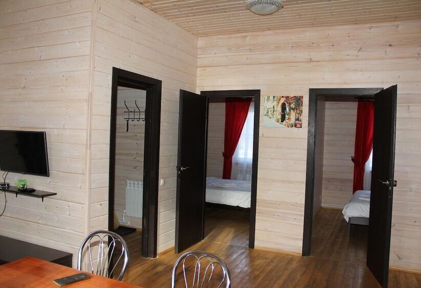 هتل Forest Estate Lesnye Polyany