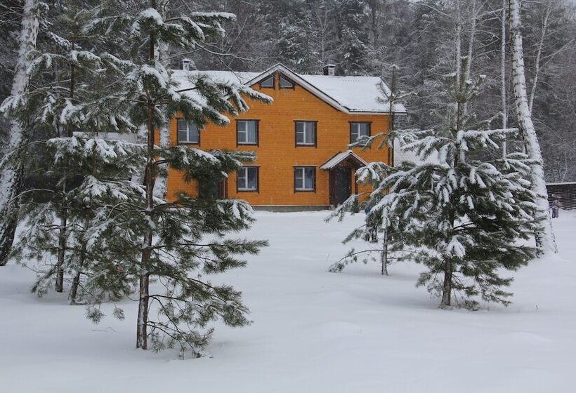 هتل Forest Estate Lesnye Polyany