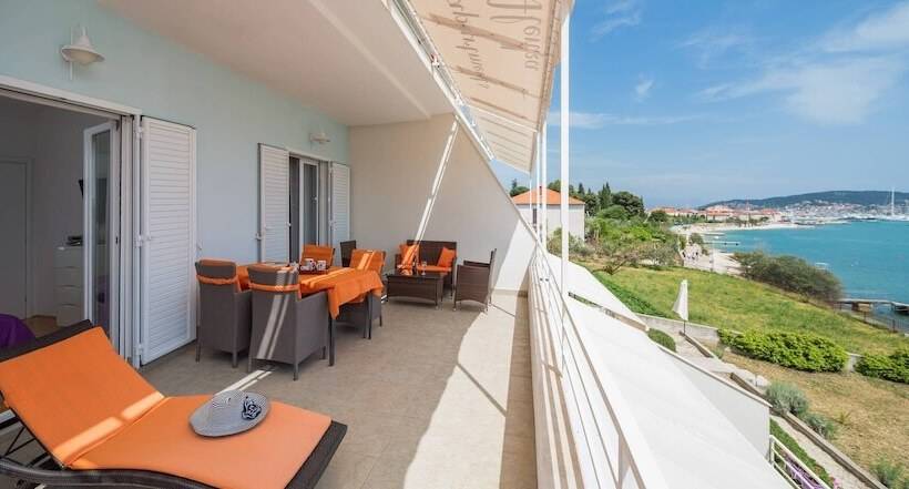 فندق Gem Of The Sea Alenka