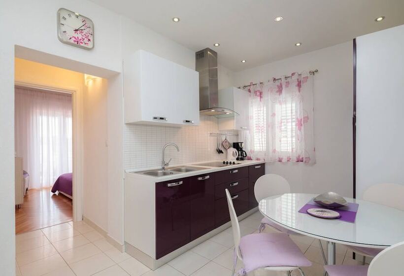 فندق Gem Of The Sea Alenka