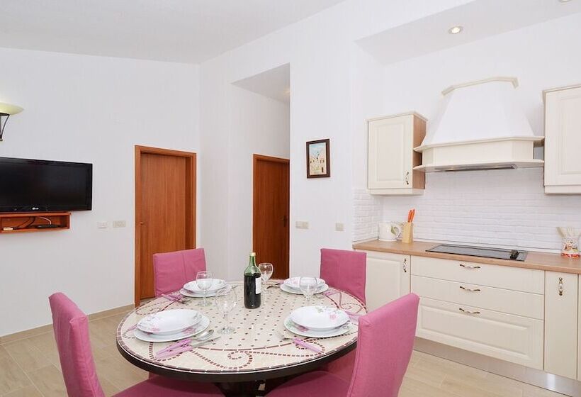 فندق Gem Of The Sea Alenka