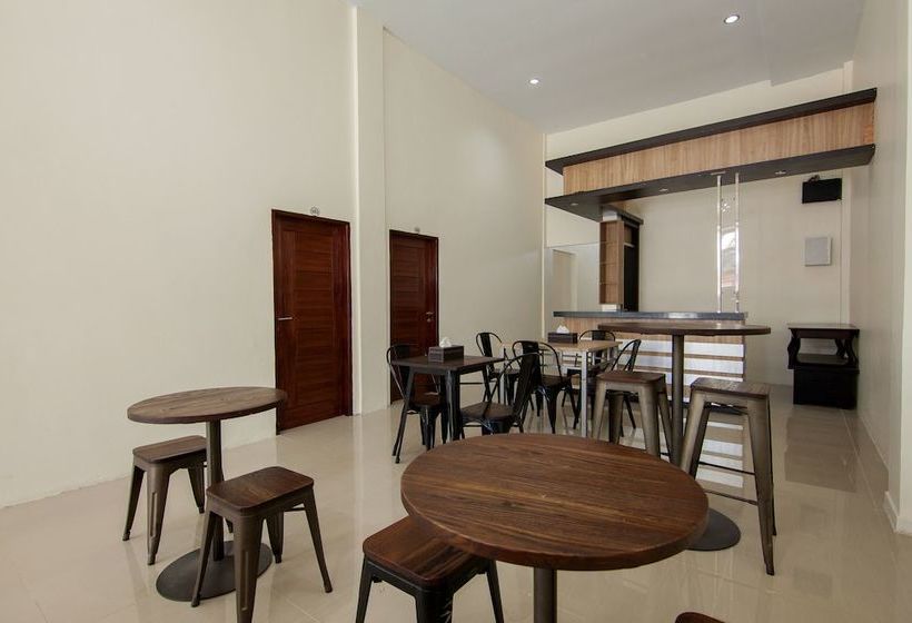 Отель Grand Toba By Oyo Rooms