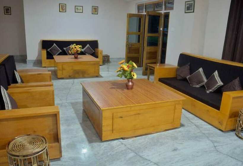 فندق Green Leaf Resort