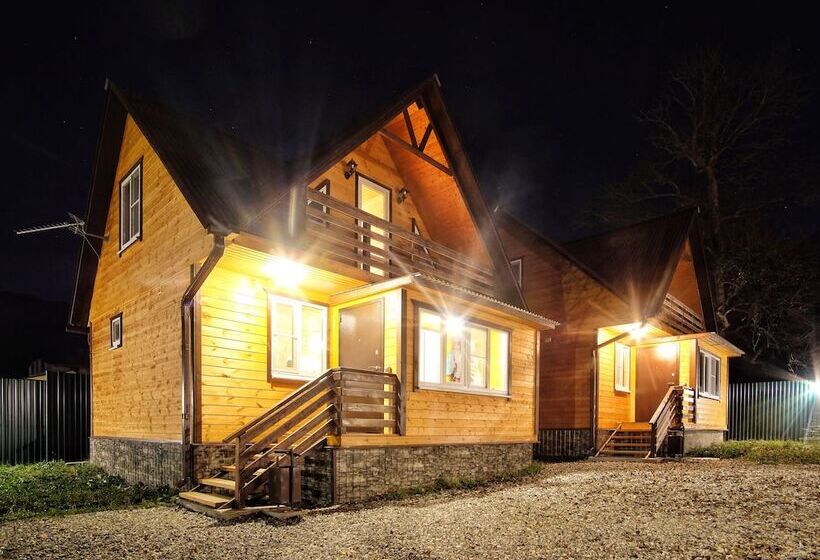 هتل Guest House Cozy Arkhyz