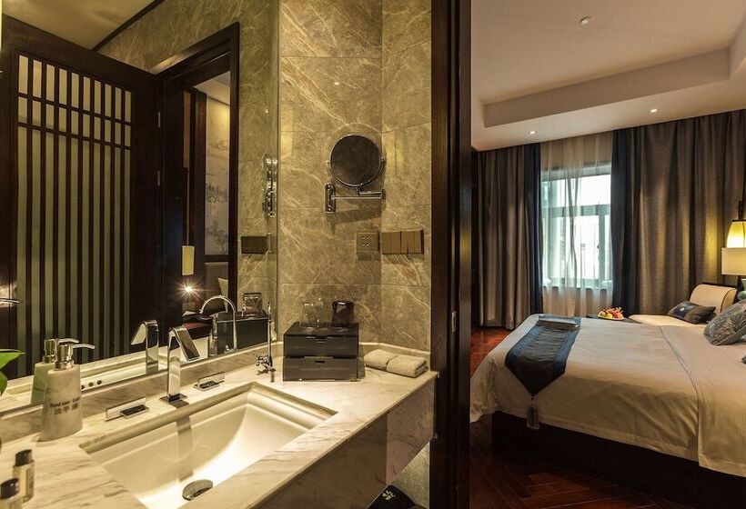 Otel Hejing Chengshang Generations