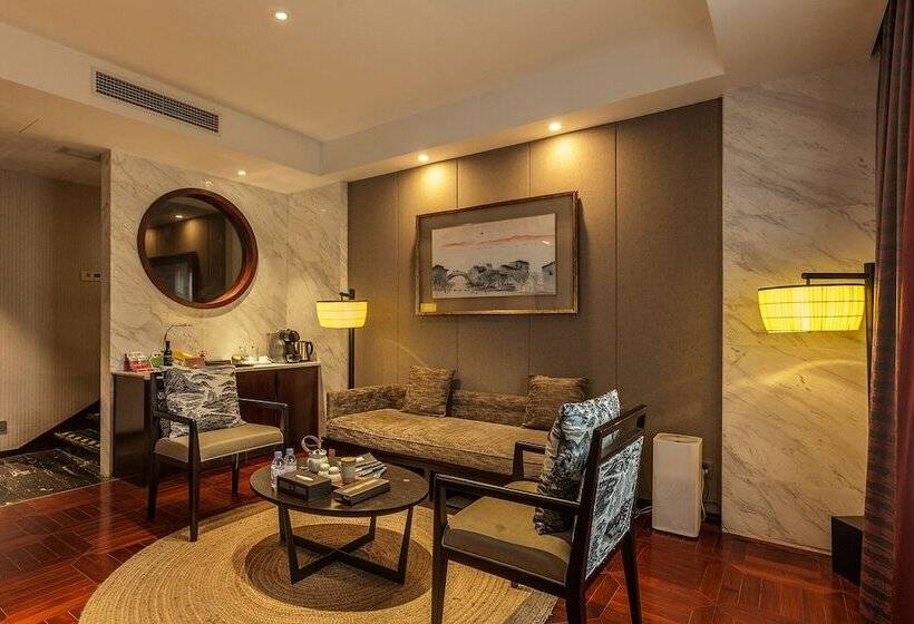 Otel Hejing Chengshang Generations