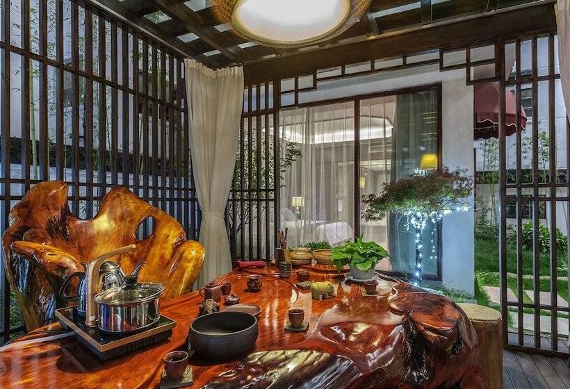 Otel Hejing Chengshang Generations