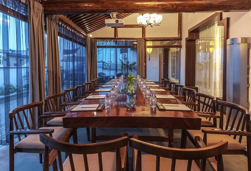 Otel Hejing Chengshang Generations