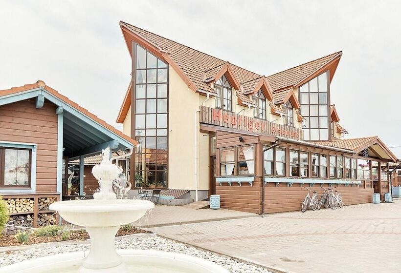 Отель Heuriger Spa