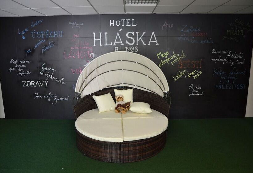 Отель Hláska