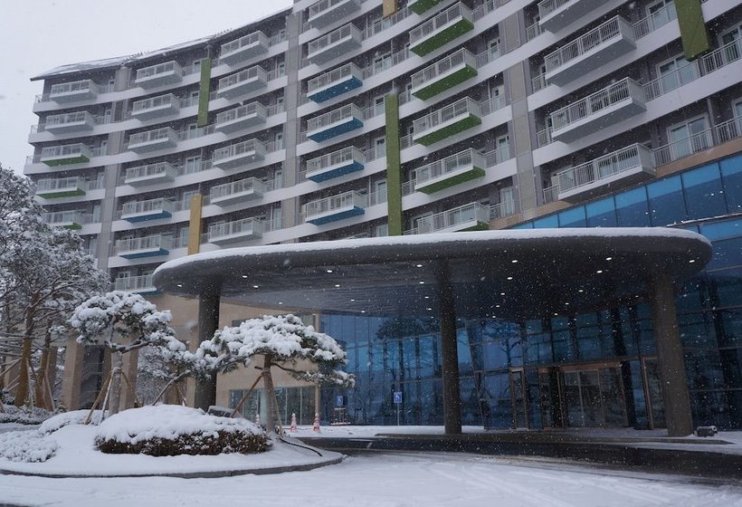 فندق Iwantresort