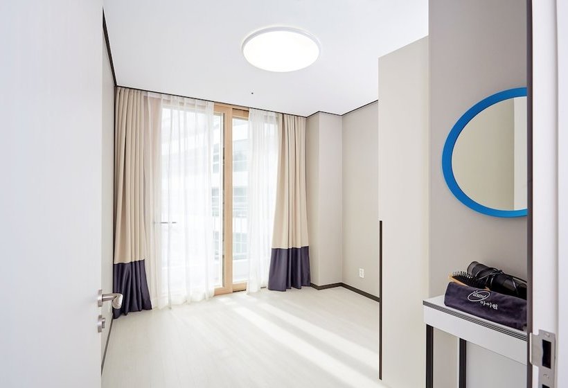 فندق Iwantresort