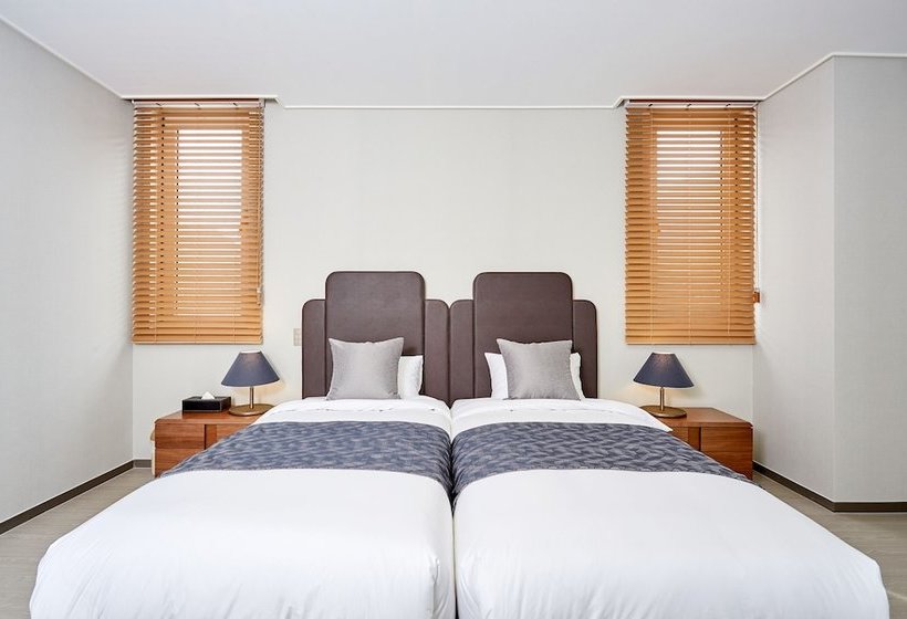 فندق Iwantresort