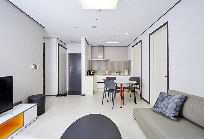 فندق Iwantresort