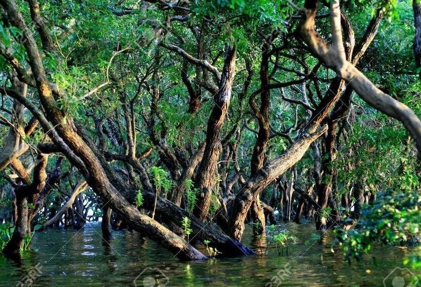 酒店 Kakrona Pouk Homestay