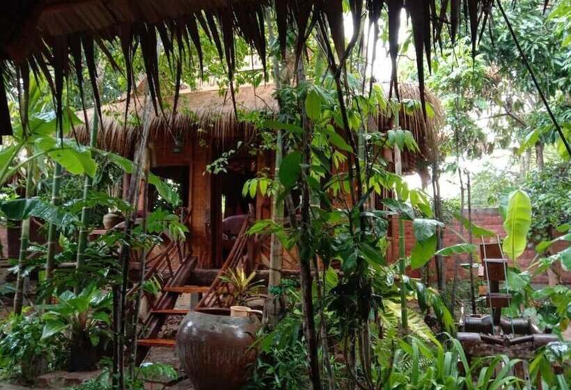 酒店 Kakrona Pouk Homestay