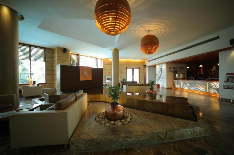 Отель Kensville Golf And Country Club