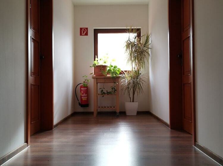 בית מלון כפרי Khail