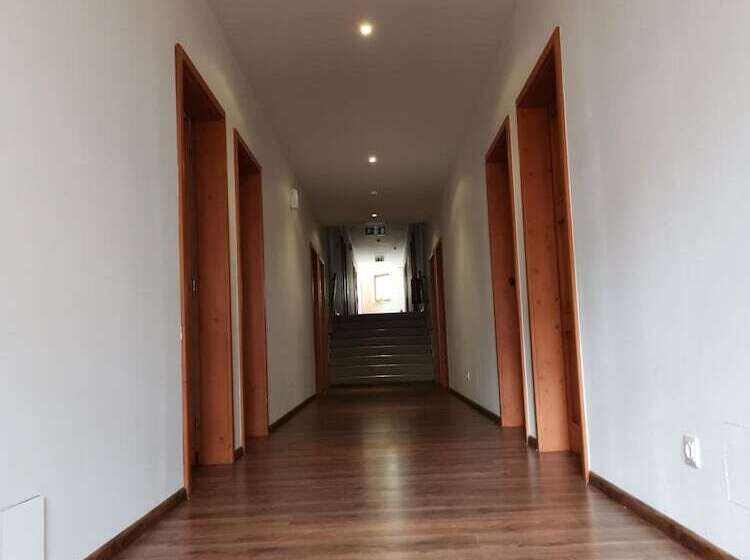 בית מלון כפרי Khail