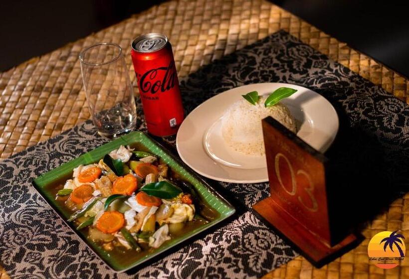 هتل Loboc Cool River Resort