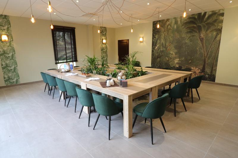 ホテル Loire Valley Lodges