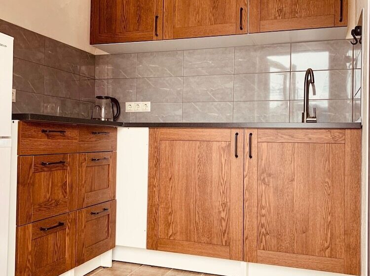 هتل Maloyaroslavets