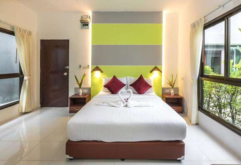 فندق Modern Resort At Naiyang