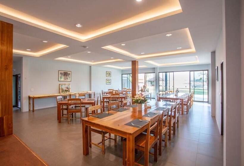 فندق Montoro Resort