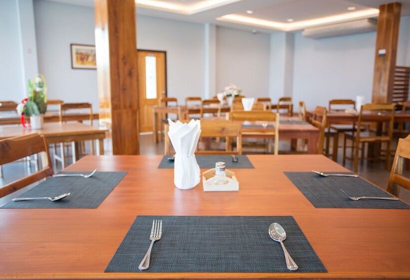 فندق Montoro Resort