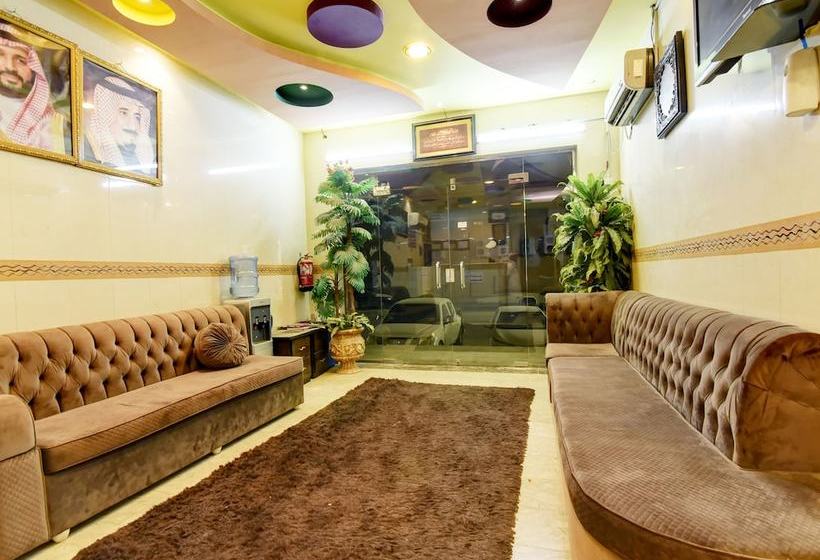 호텔 Najmat Alafg Furnished Apartment By Oyo Rooms