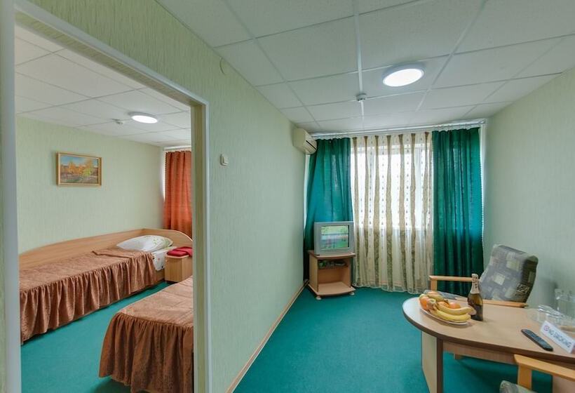 هتل Novocherkassk