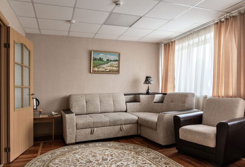 هتل Novocherkassk