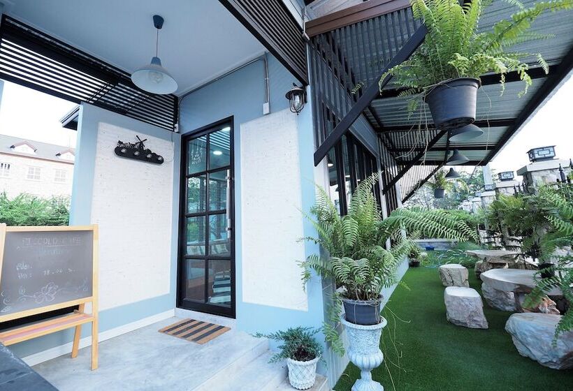 Отель Piccolo House