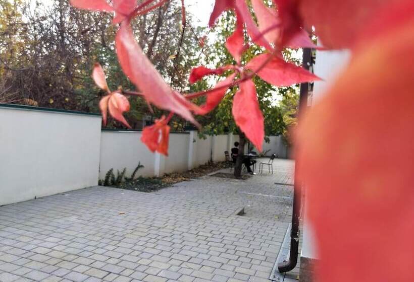 호텔 Platov On Dubovskogo