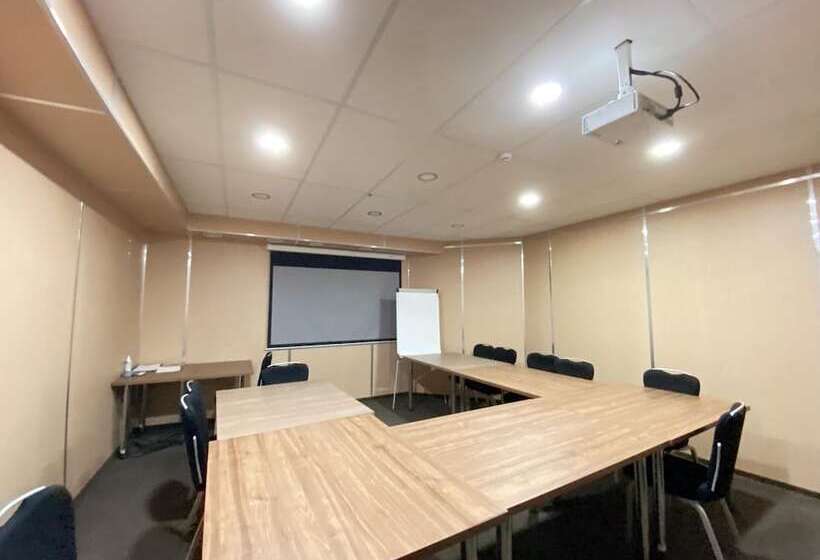 호텔 Platov On Dubovskogo