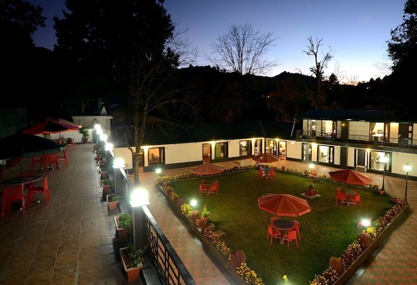 ホテル Raj Bilas Palace