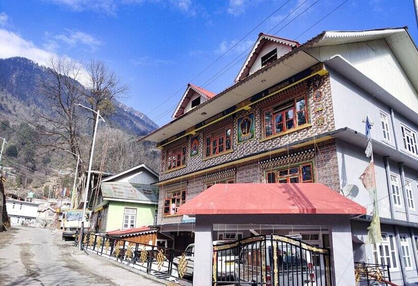 فندق Rufina Lachen Deezong